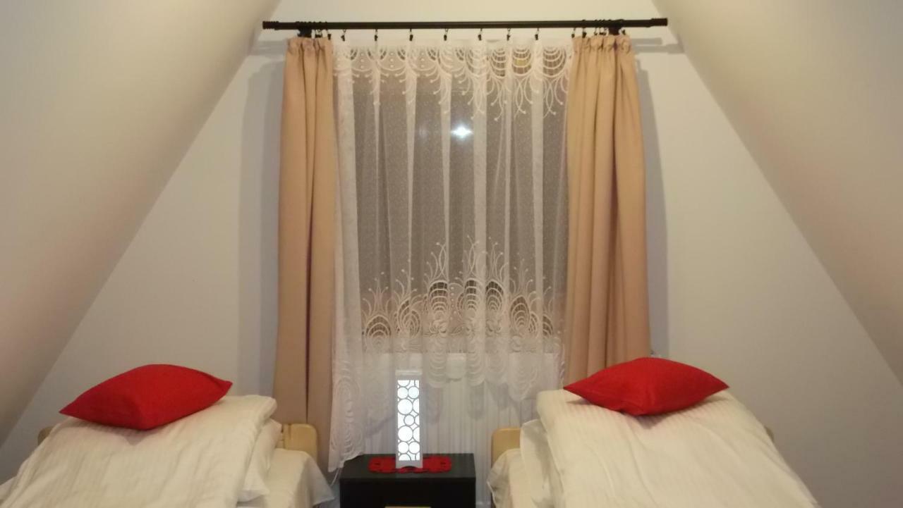 Lejowka Apartment *